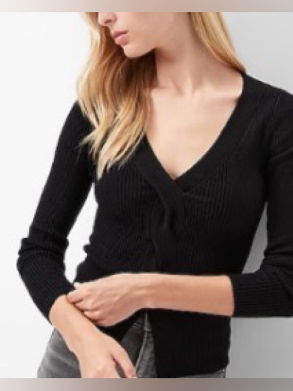 NWT Express FITTED TWIST FRONT V-NECK SWEATER
